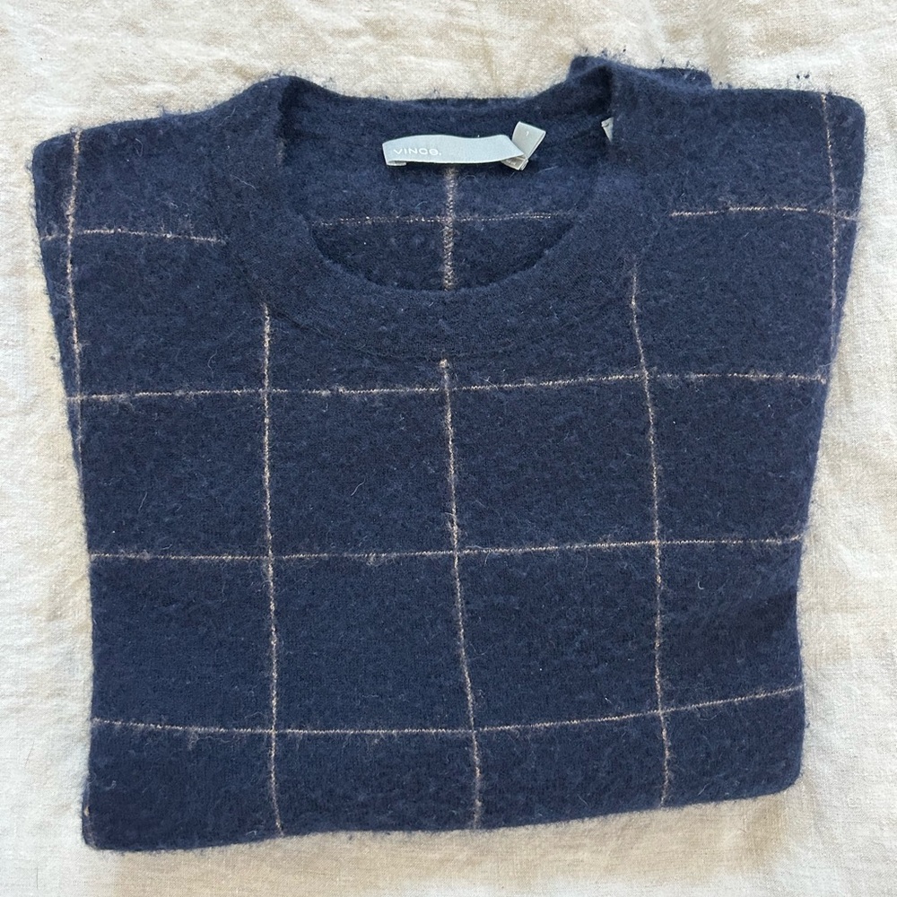 Vince 100% Cashmere Sweater - Picture 5 of 7
